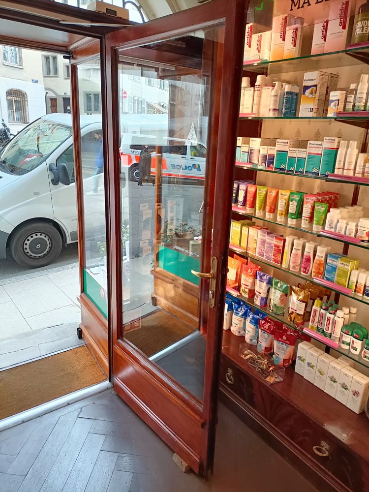 Vitrine d'épicerie, verre feuilleté – EDILSYSTEM